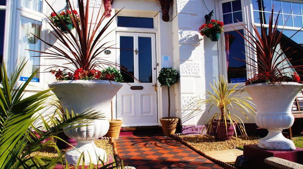 شانكلين The Richmond Bed And Breakfast - Adults Only المظهر الخارجي الصورة
