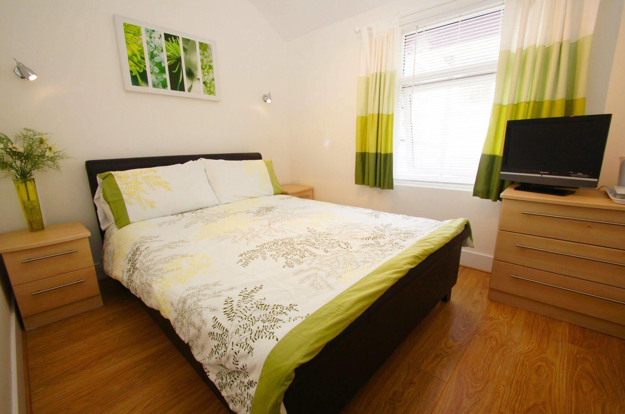 شانكلين The Richmond Bed And Breakfast - Adults Only المظهر الخارجي الصورة