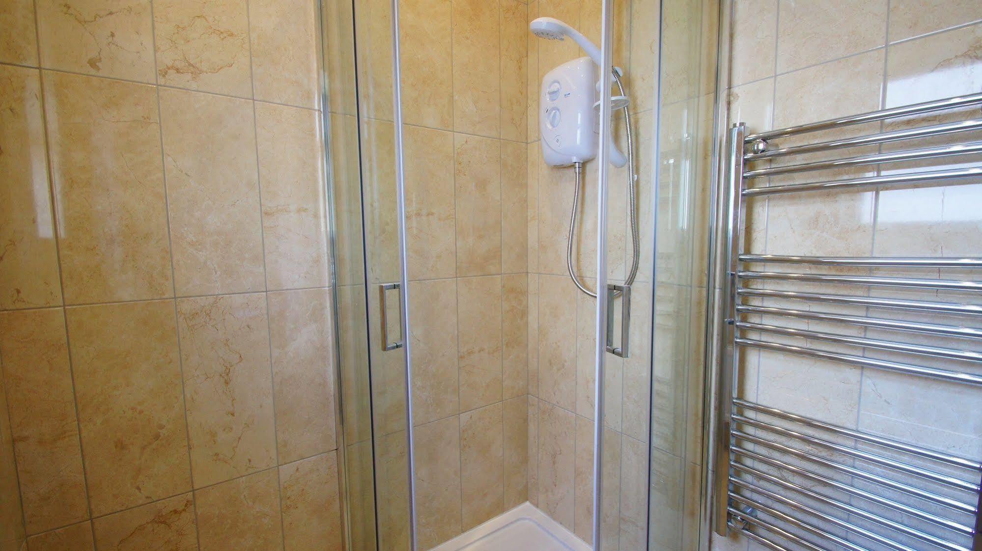 شانكلين The Richmond Bed And Breakfast - Adults Only المظهر الخارجي الصورة