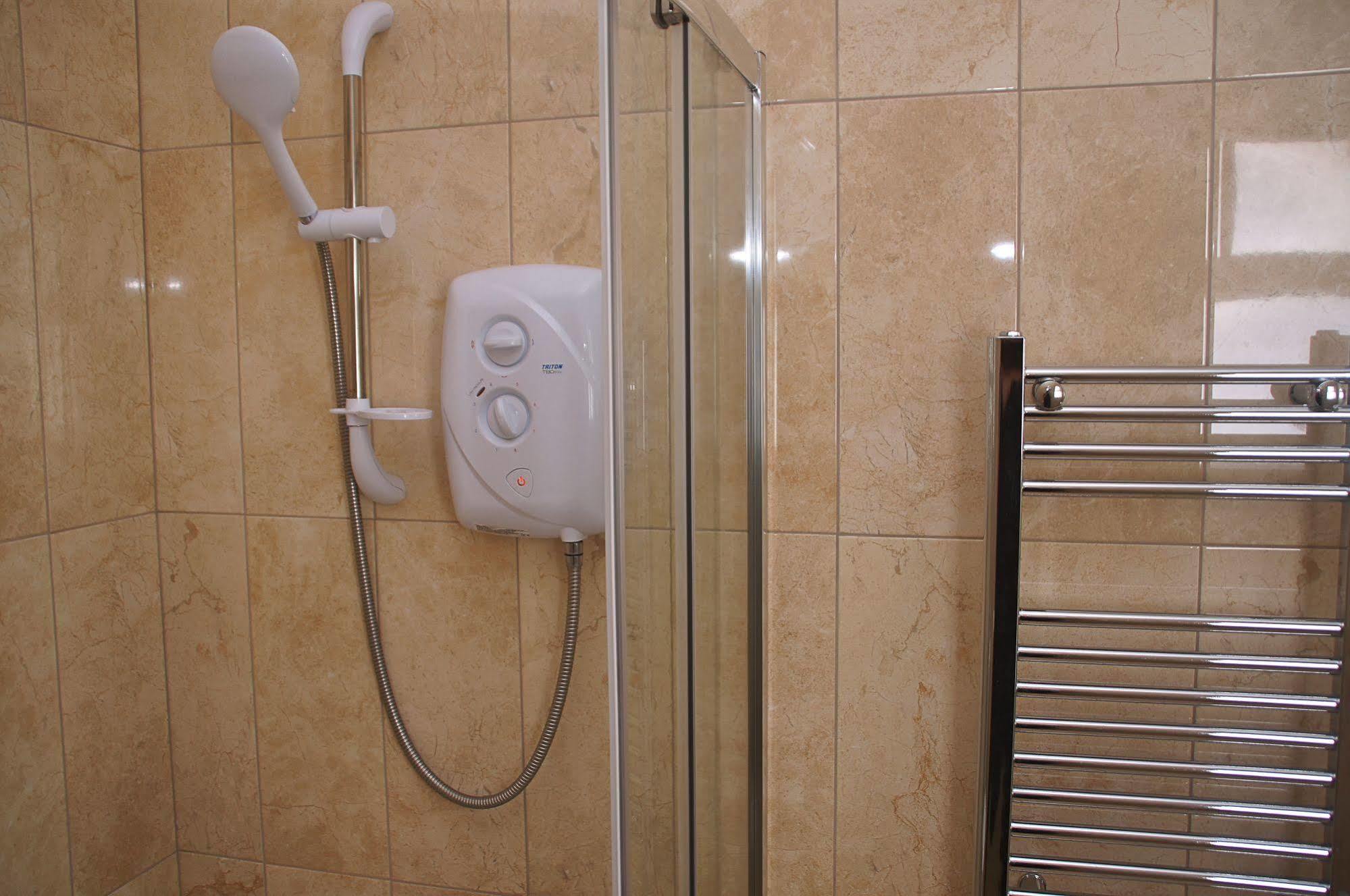 شانكلين The Richmond Bed And Breakfast - Adults Only المظهر الخارجي الصورة