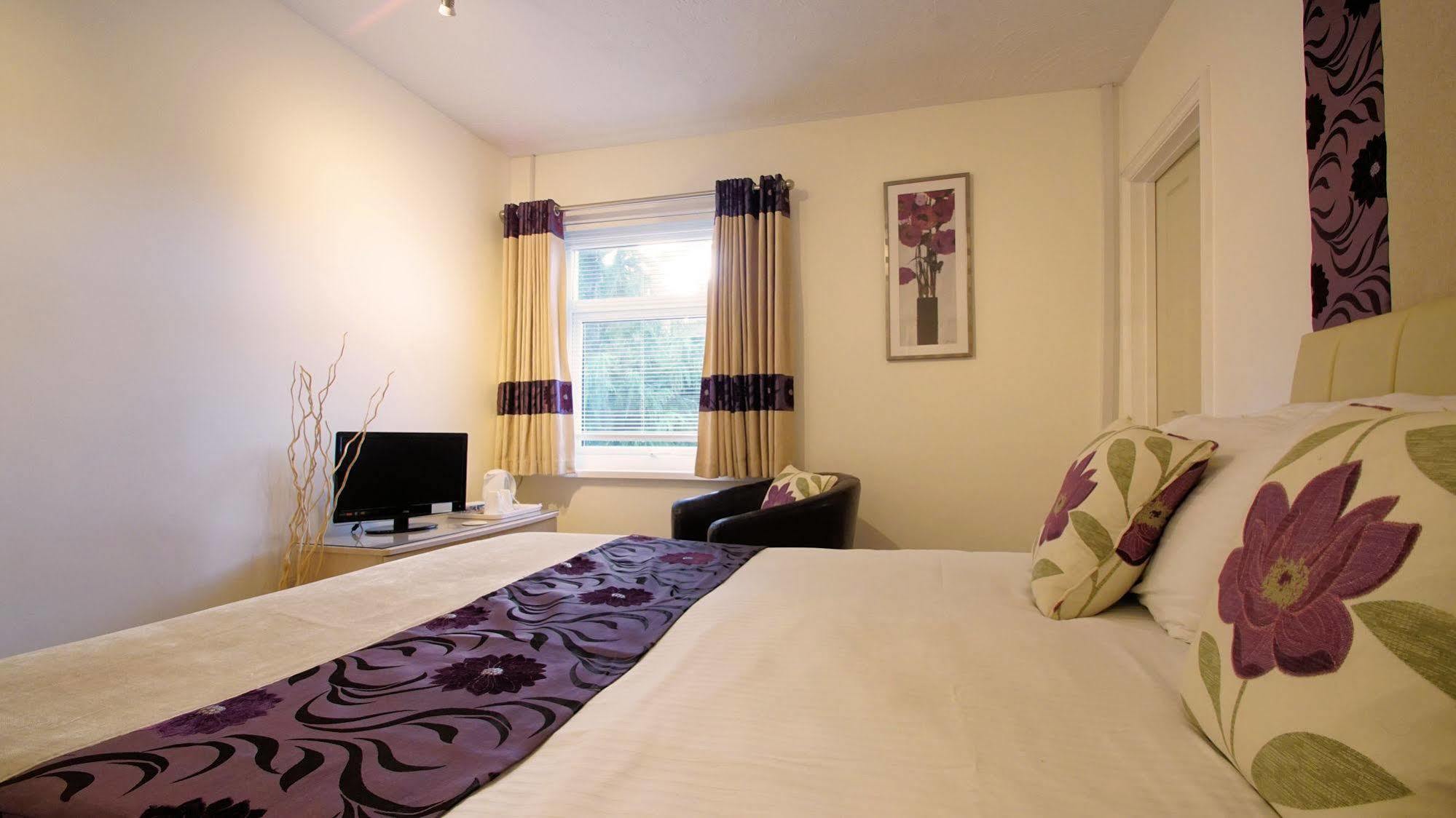 شانكلين The Richmond Bed And Breakfast - Adults Only المظهر الخارجي الصورة
